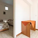 Guesthost - Casa Suentu * Muravera