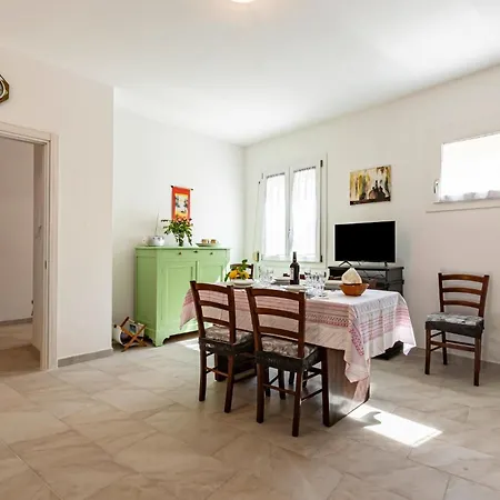 Apartman Guesthost - Casa Suentu *